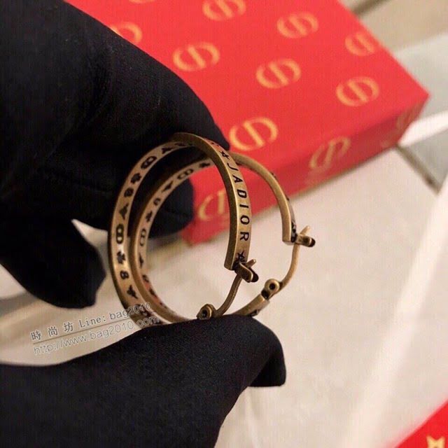 Dior飾品 迪奧經典熱銷款圓圈耳環耳釘耳飾  zgd1386